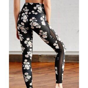 FP Movement Free People LIZA Black Floral Leggings Sz Small